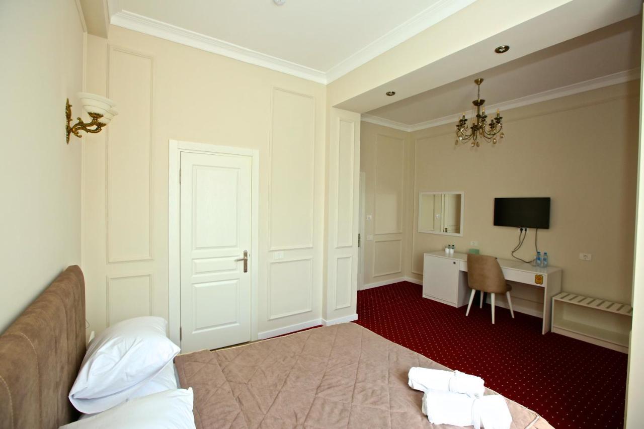 Miraj Hotel Baku Bagian luar foto