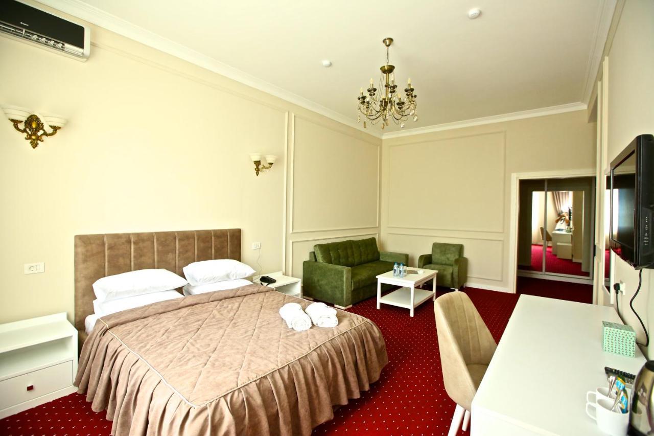 Miraj Hotel Baku Bagian luar foto