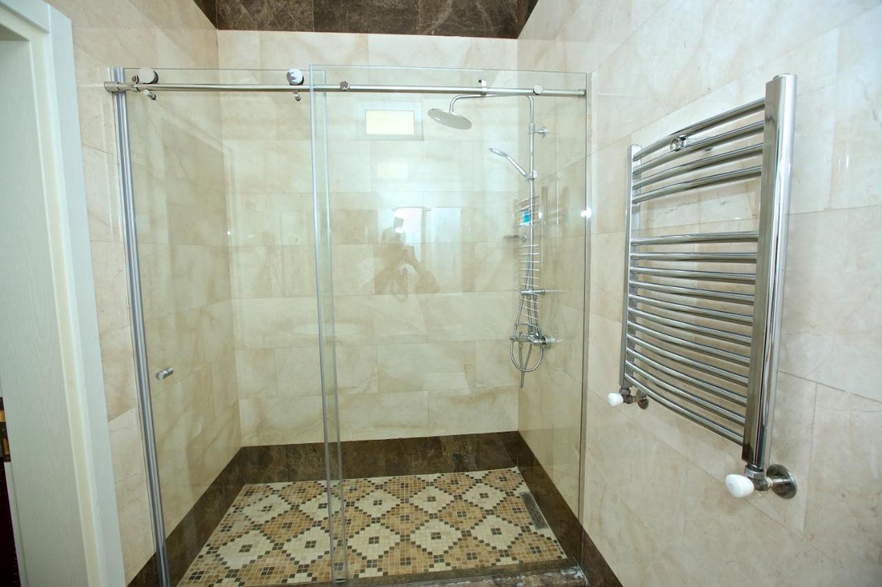 Miraj Hotel Baku Bagian luar foto
